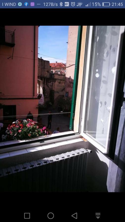 La Casa Sulla Piazzetta Apartment Albenga