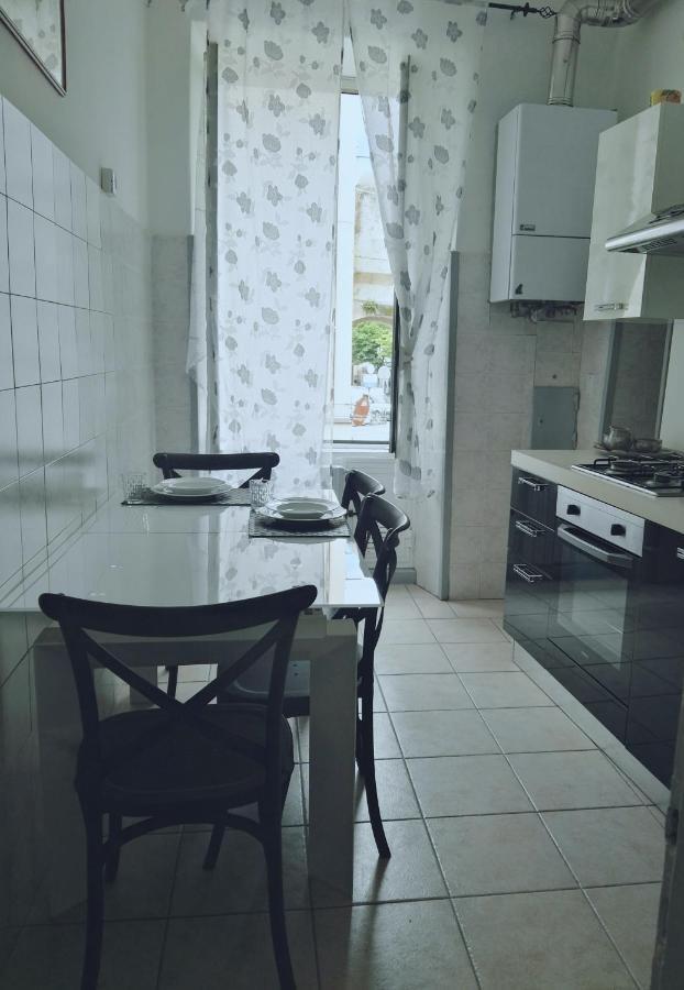 La Casa Sulla Piazzetta Apartment Albenga